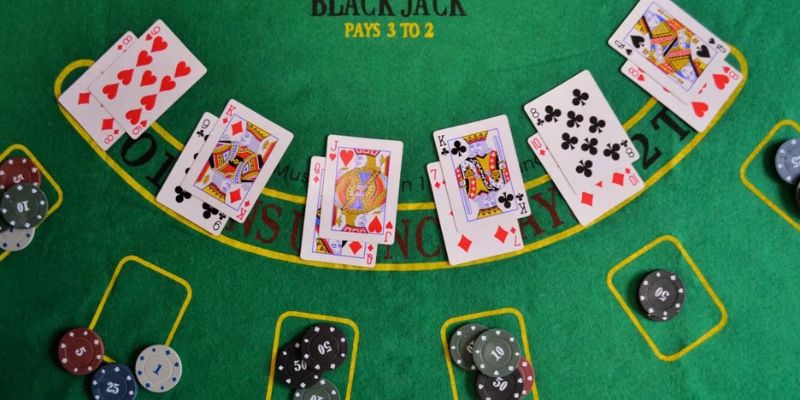 Mách anh em cách chơi Blackjack 33win68 thắng lớn